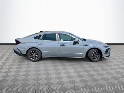 2026 Hyundai SONATA HYBRID Blue