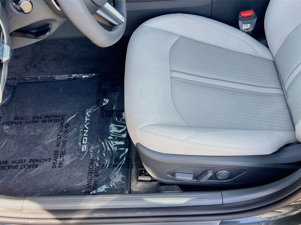 2026 Hyundai SONATA HYBRID SEL