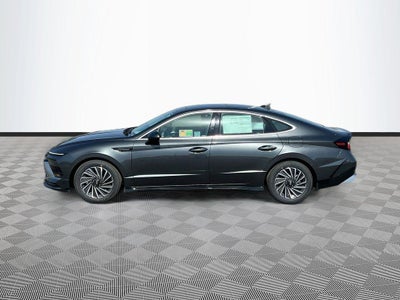 2026 Hyundai SONATA HYBRID SEL