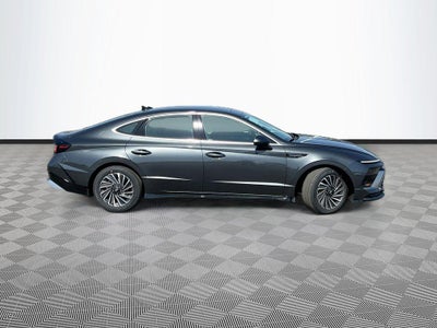 2026 Hyundai SONATA HYBRID SEL