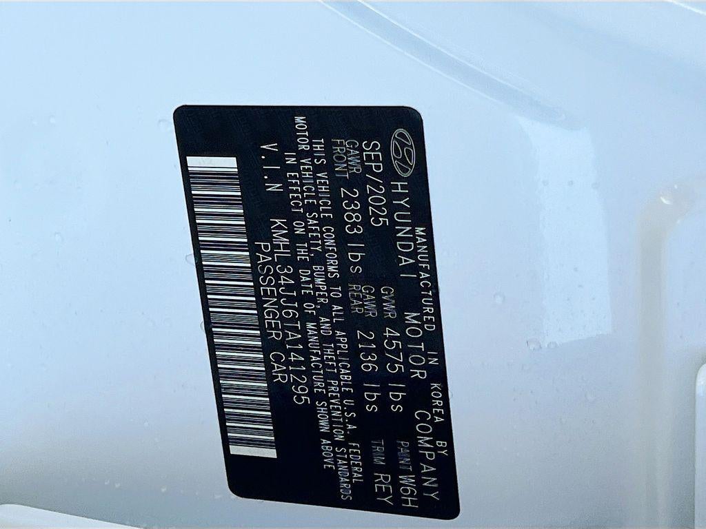 2026 Hyundai SONATA HYBRID SEL