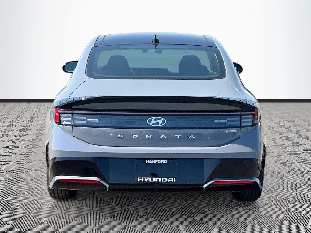 2027 Hyundai SONATA HYBRID SEL