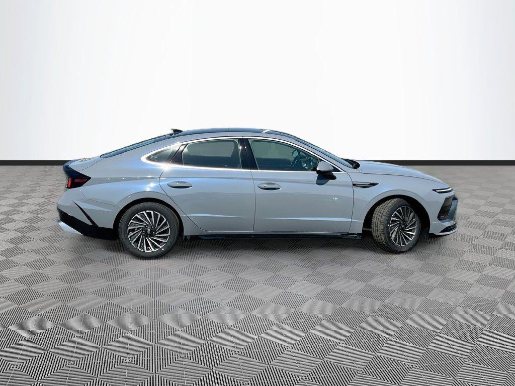 2027 Hyundai SONATA HYBRID SEL