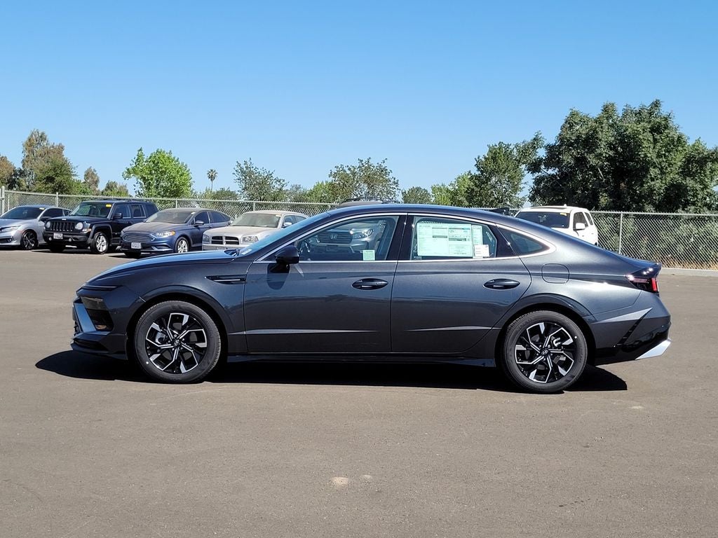 2025 Hyundai SONATA SEL