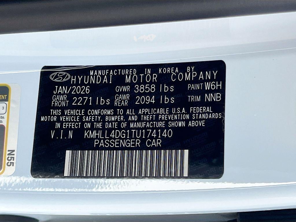 2026 Hyundai ELANTRA SE