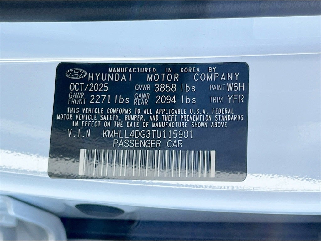 2026 Hyundai ELANTRA SE