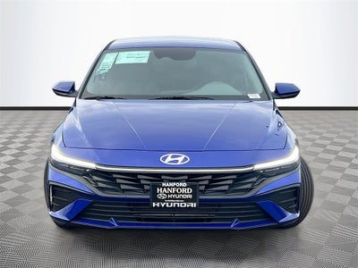 2025 Hyundai ELANTRA SE