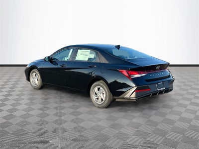 2026 Hyundai ELANTRA SE