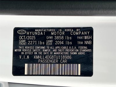 2026 Hyundai ELANTRA SE