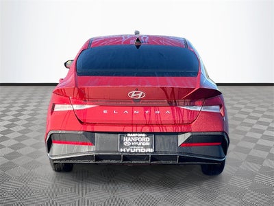 2026 Hyundai ELANTRA SE