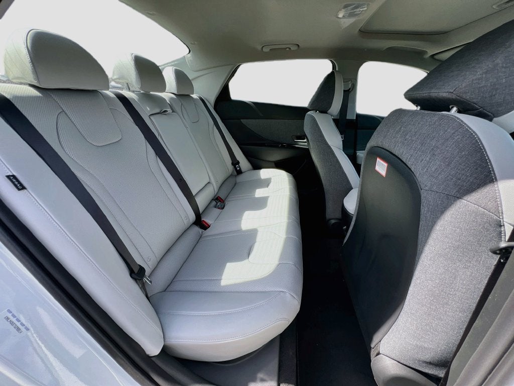 2026 Hyundai ELANTRA SEL Sport Plus