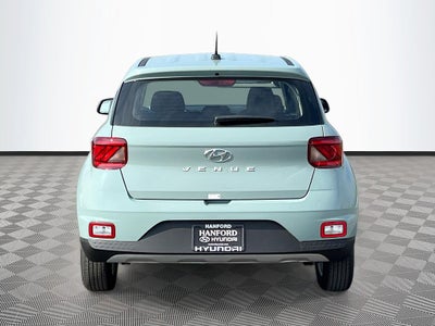 2026 Hyundai VENUE SE