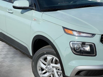 2026 Hyundai VENUE SE