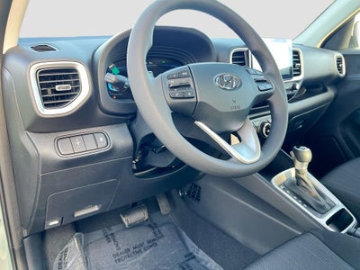 2026 Hyundai VENUE SE