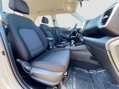 2025 Hyundai VENUE SE