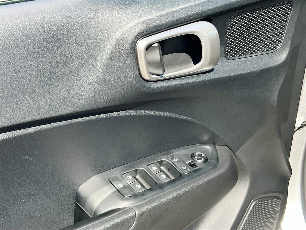 2025 Hyundai VENUE SE