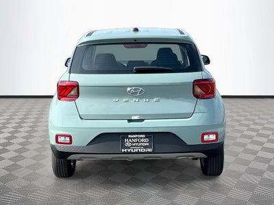 2026 Hyundai VENUE SE