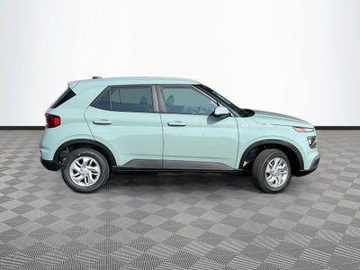 2026 Hyundai VENUE SE