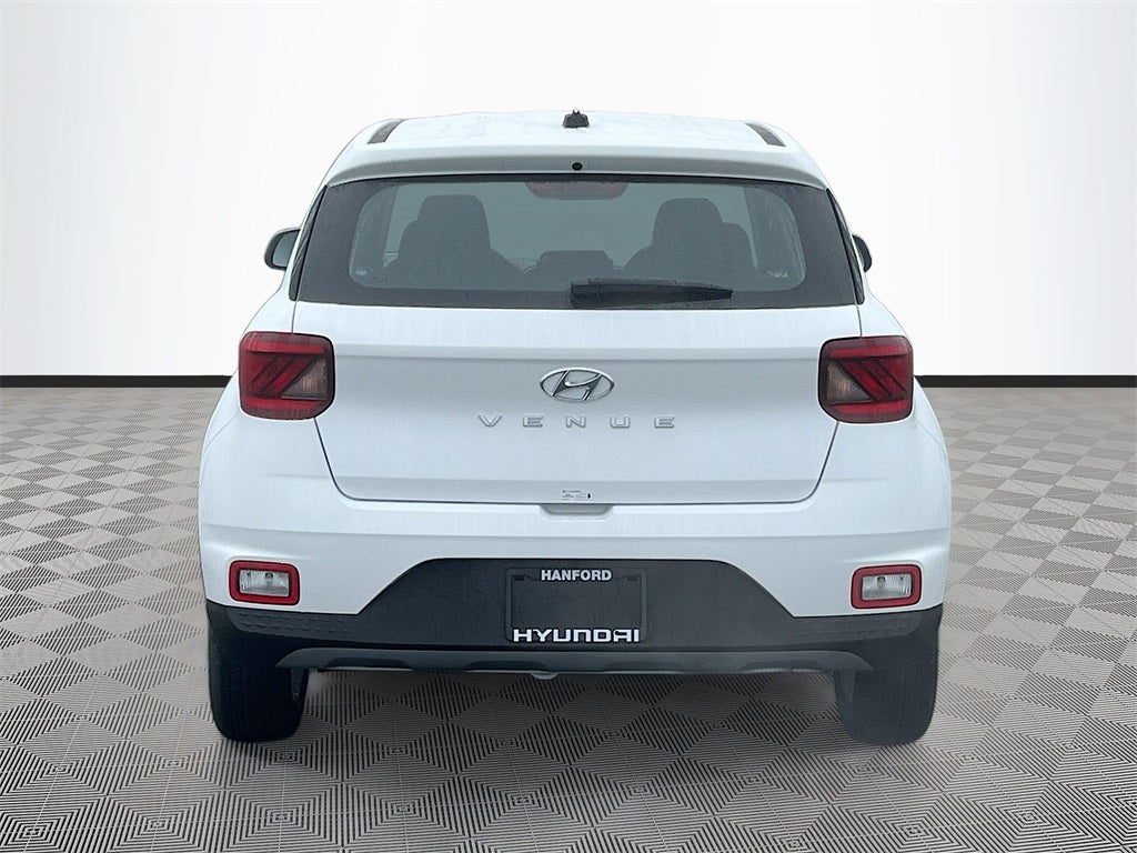 2026 Hyundai VENUE SE