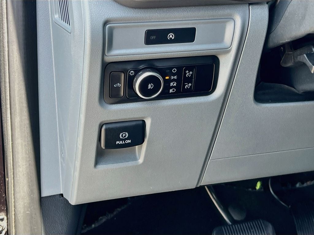 2025 Ford F-150 XLT - Photo 11