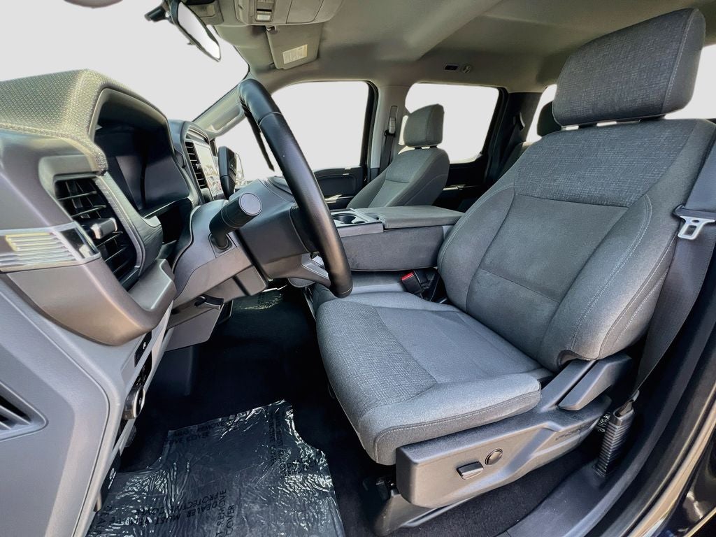 2025 Ford F-150 XLT - Photo 24