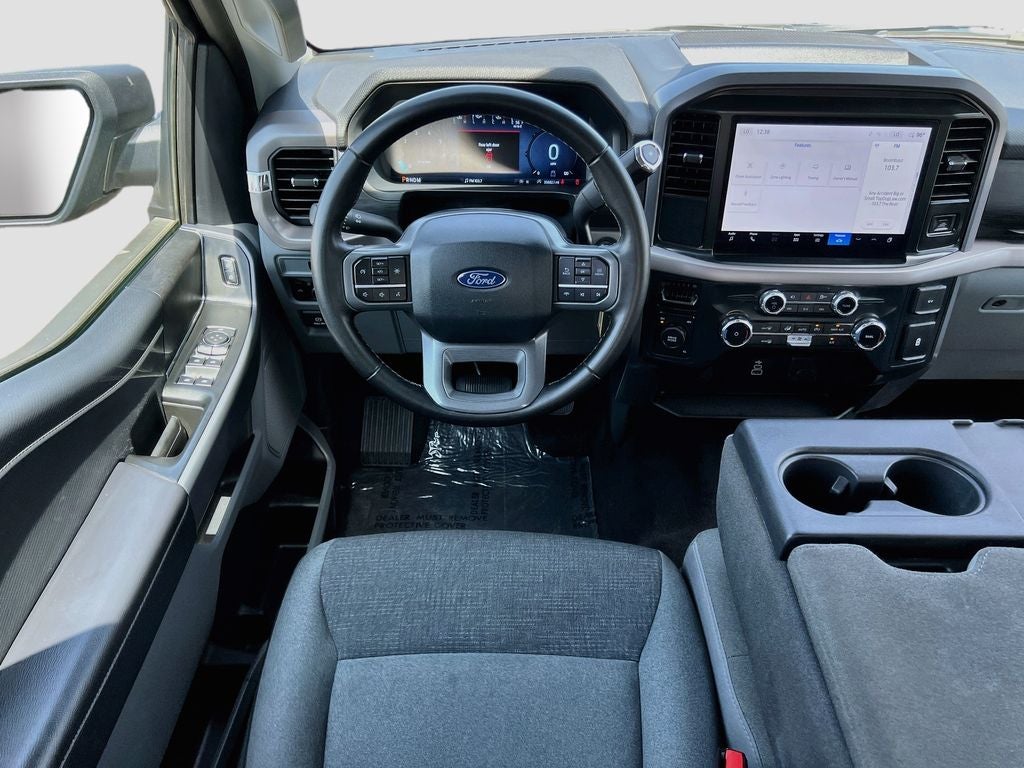 2025 Ford F-150 XLT - Photo 25
