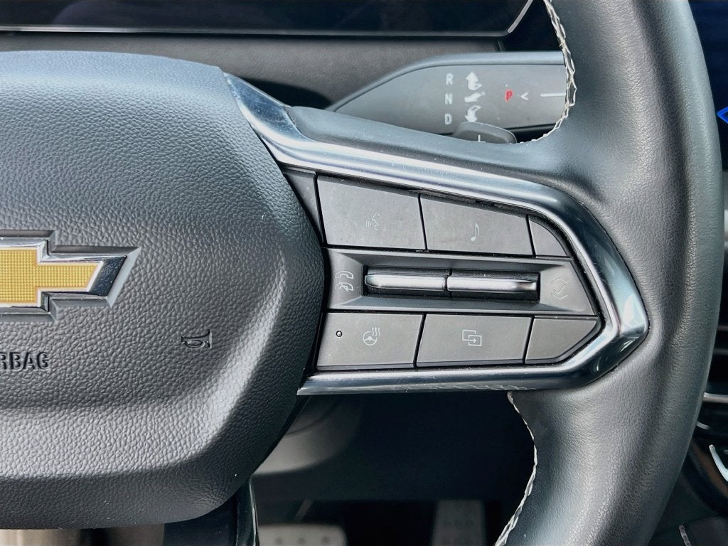 2025 Chevrolet Traverse LT - Photo 14