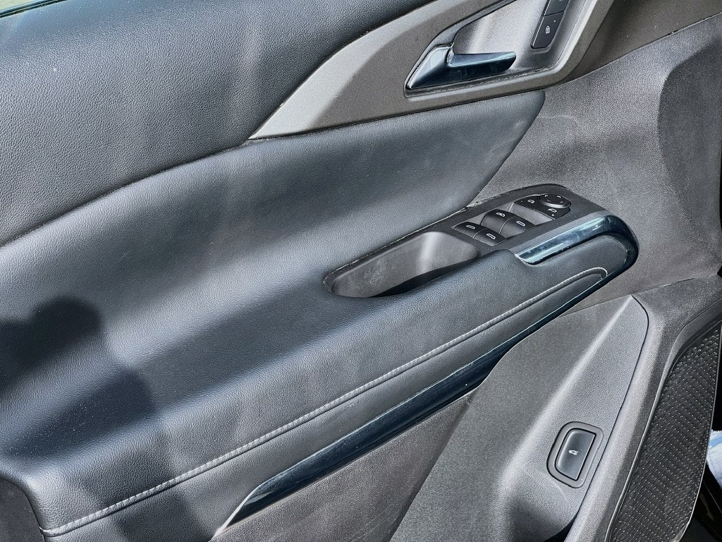 2025 Chevrolet Traverse LT - Photo 22