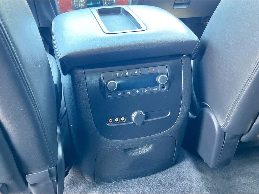 2013 Chevrolet Suburban 1500 LTZ