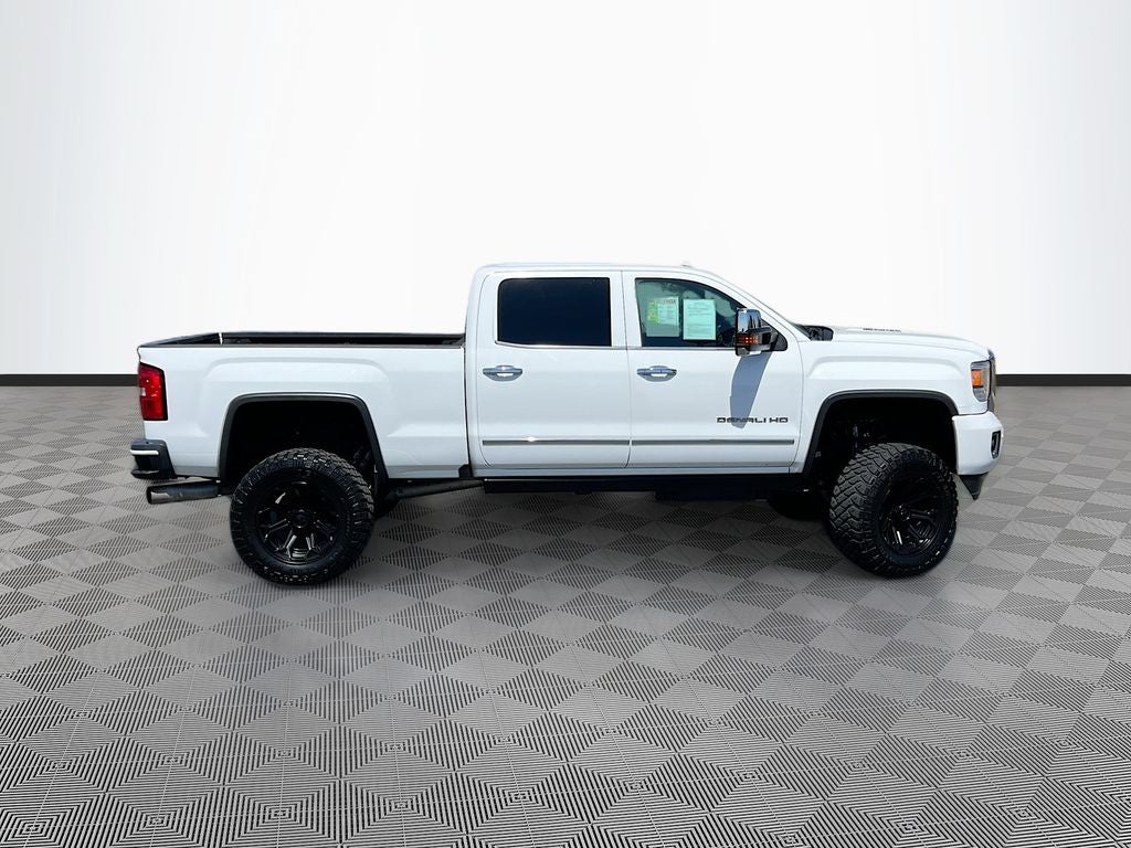 2016 GMC Sierra 2500HD Denali