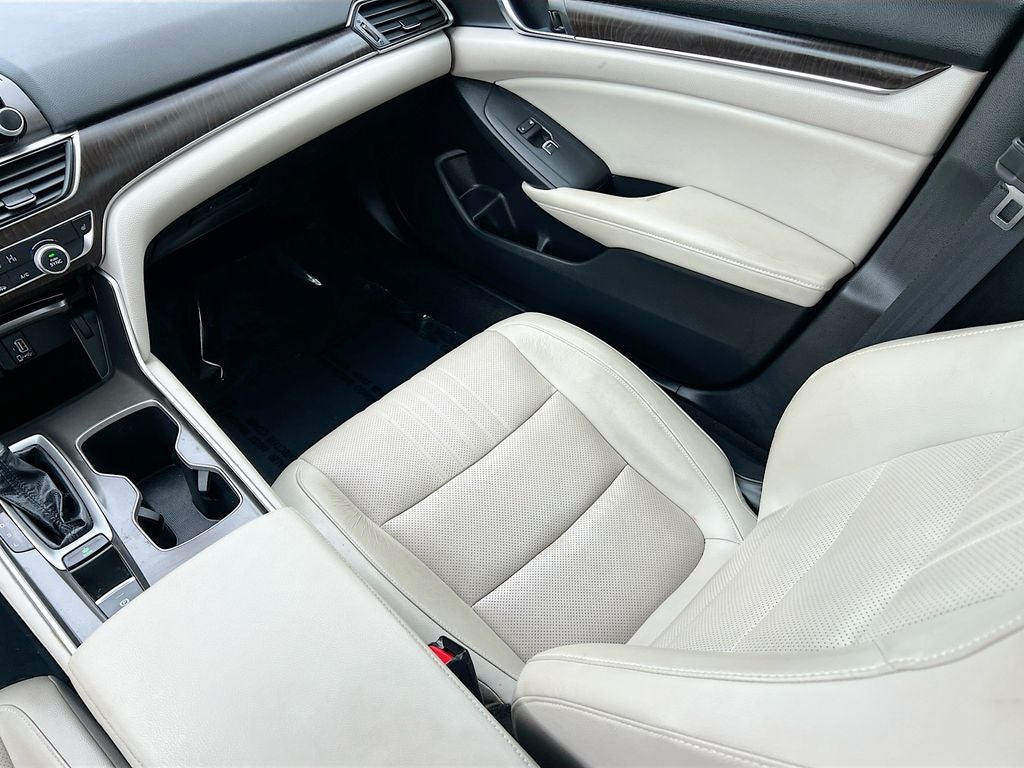 2018 Honda Accord EX-L w/Navigation