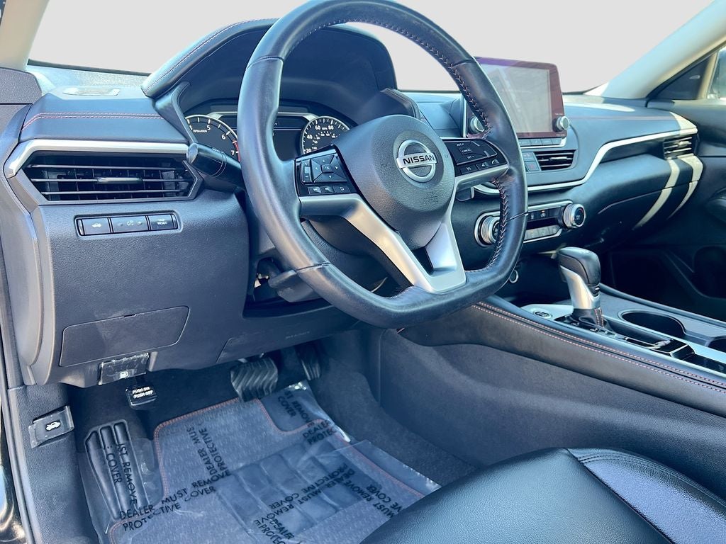 2021 Nissan Altima SR - Photo 10