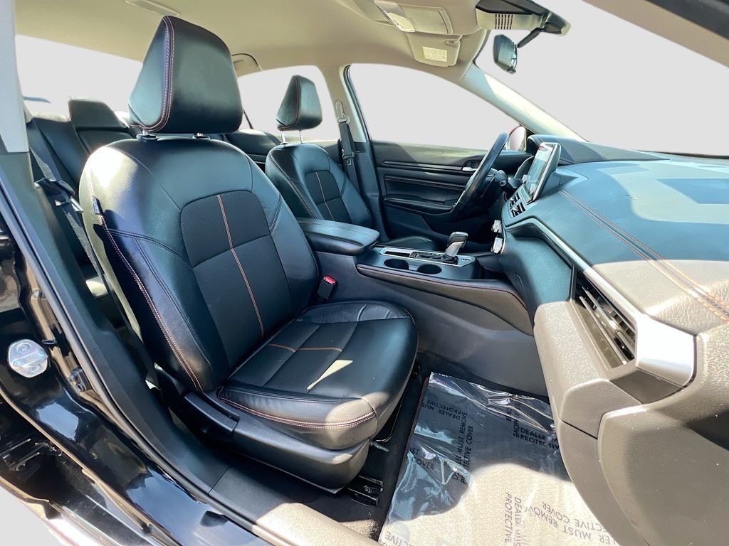 2021 Nissan Altima SR - Photo 30