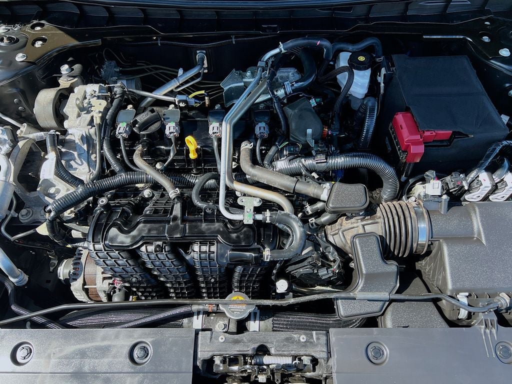2021 Nissan Altima SR - Photo 32
