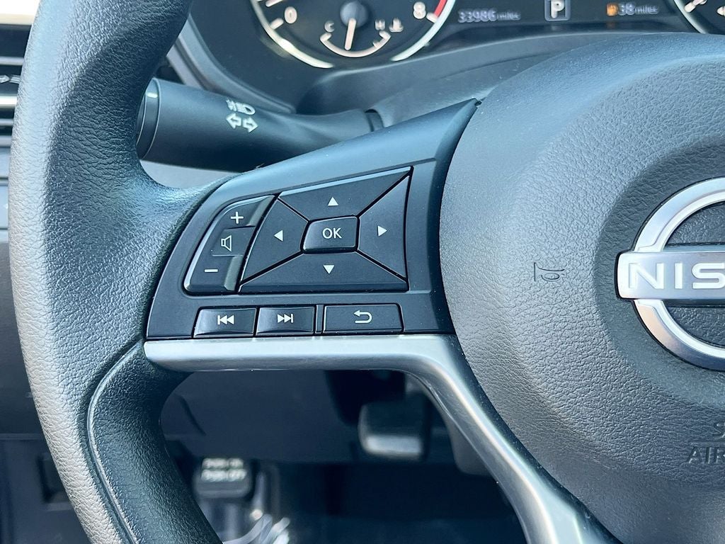 2025 Nissan Altima SV - Photo 13