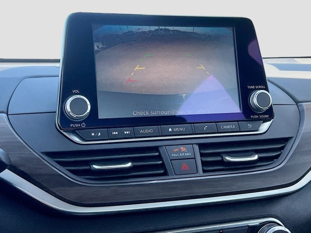 2025 Nissan Altima SV - Photo 16