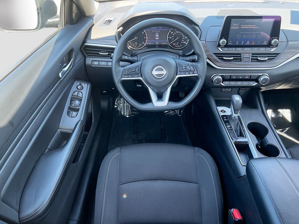 2025 Nissan Altima SV - Photo 24