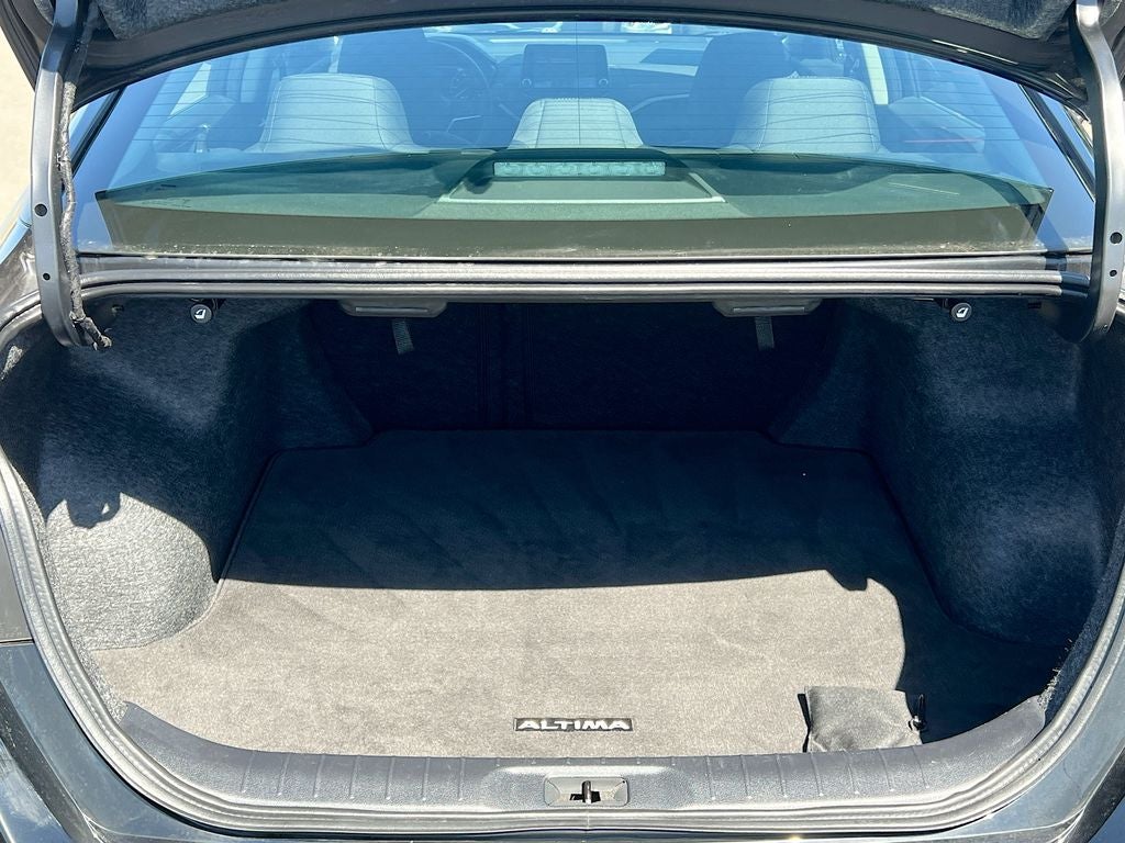 2025 Nissan Altima SV - Photo 28