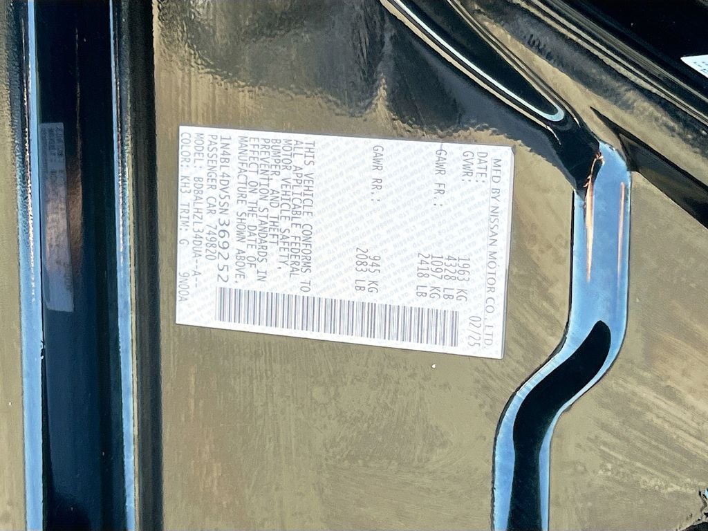 2025 Nissan Altima SV - Photo 34