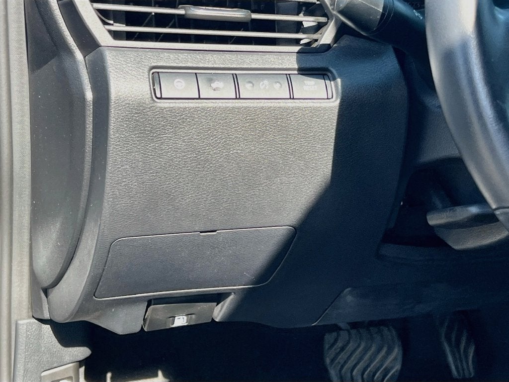 2023 Nissan Altima SV - Photo 10