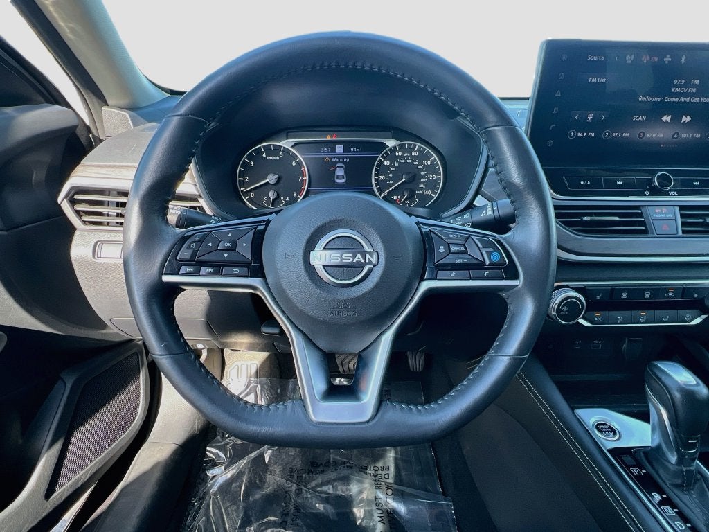 2023 Nissan Altima SV - Photo 11
