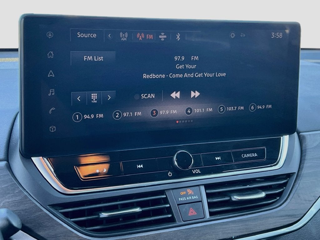 2023 Nissan Altima SV - Photo 15