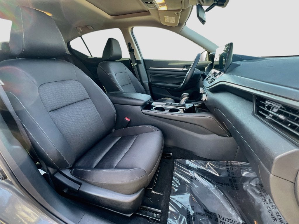 2023 Nissan Altima SV - Photo 29