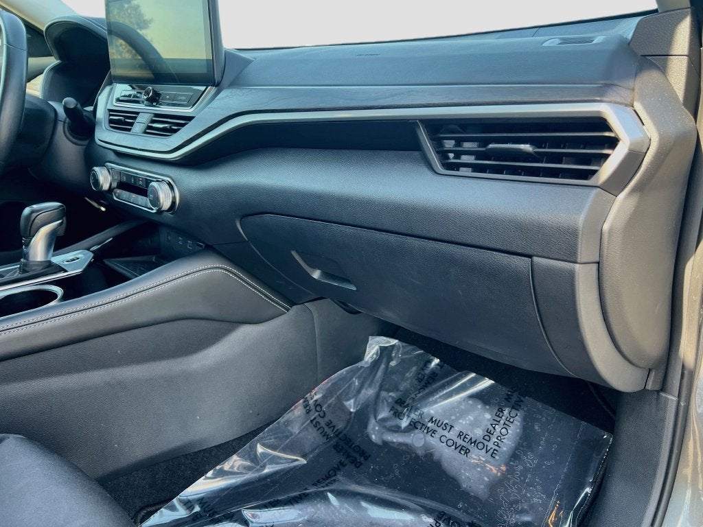 2023 Nissan Altima SV - Photo 30
