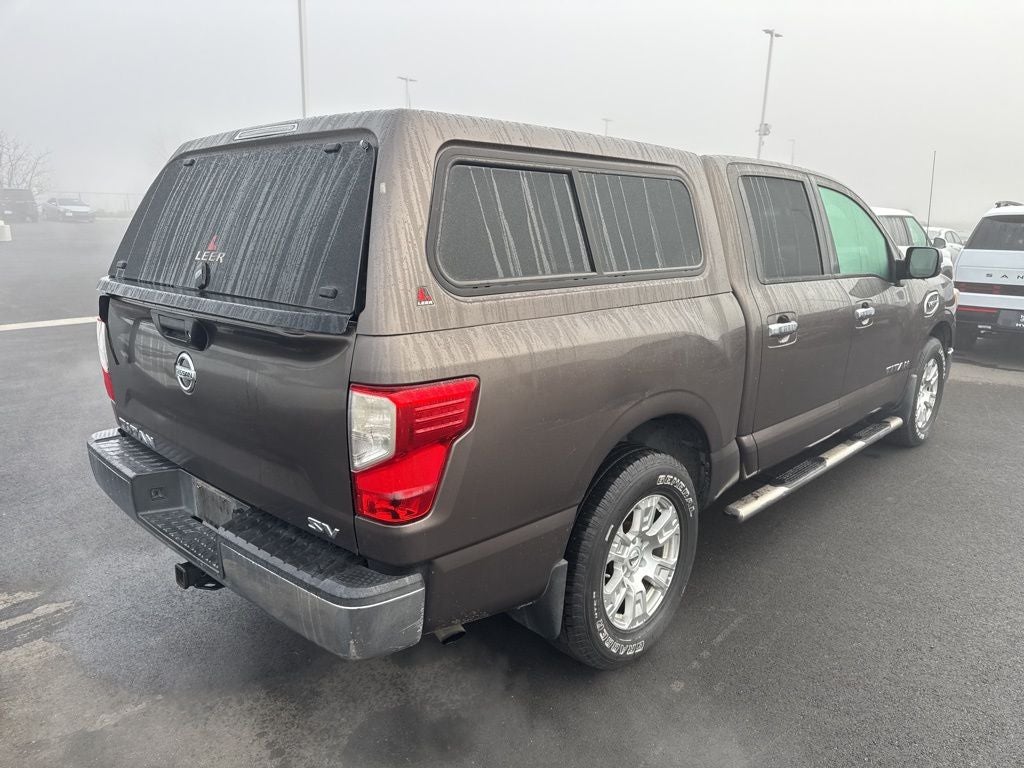2017 Nissan Titan SV