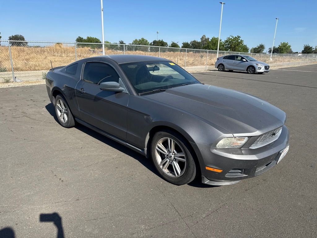 2010 Ford Mustang V6