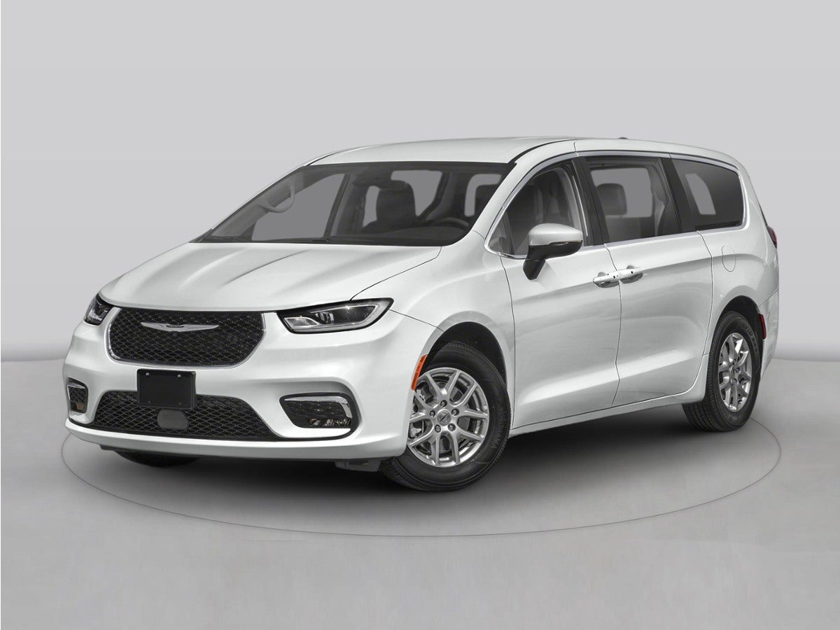 2023 Chrysler Pacifica's photo