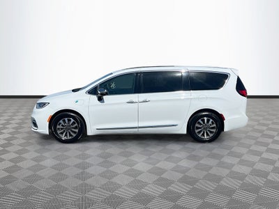 2023 Chrysler Pacifica Hybrid Limited