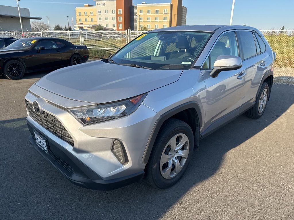 2022 Toyota RAV4 LE