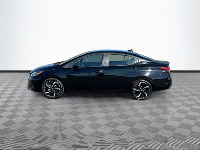 2024 Nissan Versa 1.6 SR